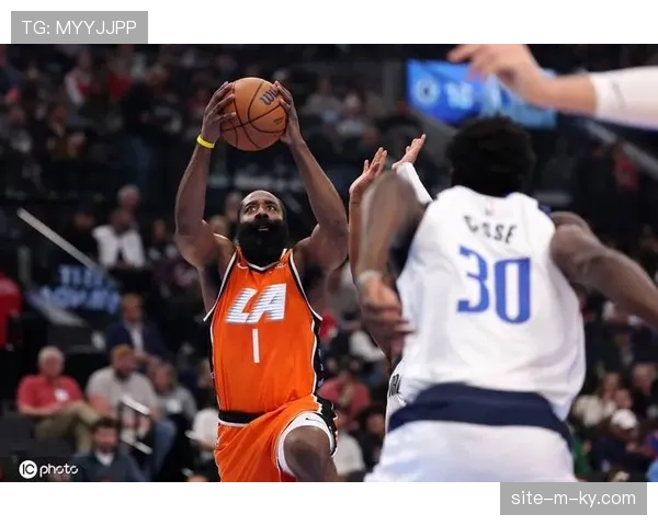 快船加时胜独行侠重返第八 伦纳德34分带队止四连败 快船加时胜独行侠重返第八 伦纳德34分带队止四连败